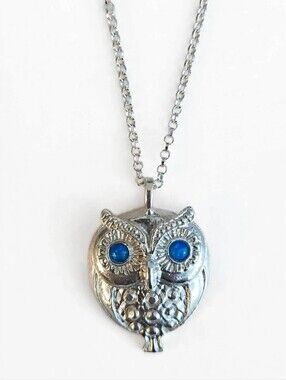Silpada Sterling Silver Blue Eyed Owl Necklace - Wise Owl Pendant 3D